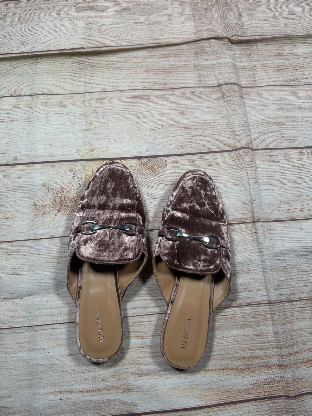 Old Money Preppy Velvet Slip-On Loafers in Mauve‎